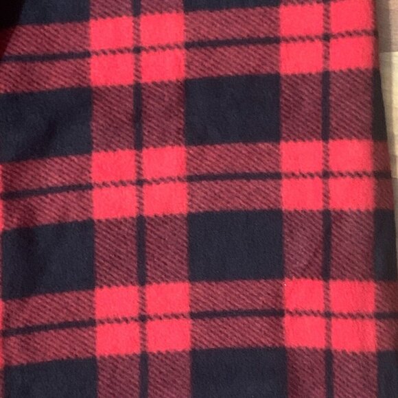 NWT Christmas Pajama Set Shirt Plaid Pant Lounge 2 Piece Red T-Shirt Truck Large - Picture 8 of 16